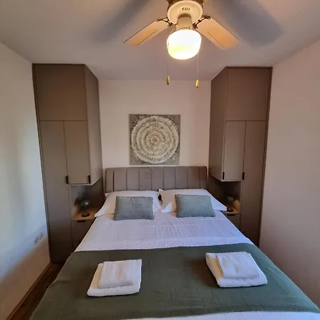 Atrium, Broutalla&belvedere Luxury *