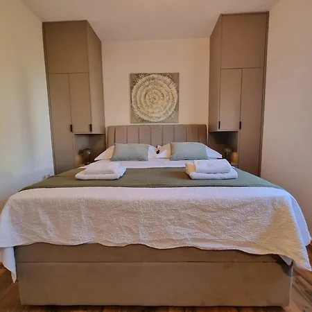 Apartment Atrium, Broutalla & Belvedere Luxury