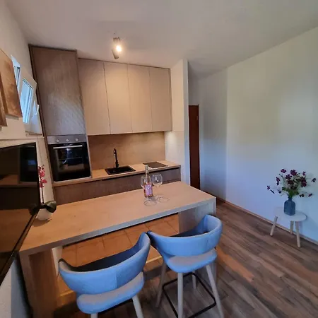 Atrium, Broutalla & Belvedere Luxury *